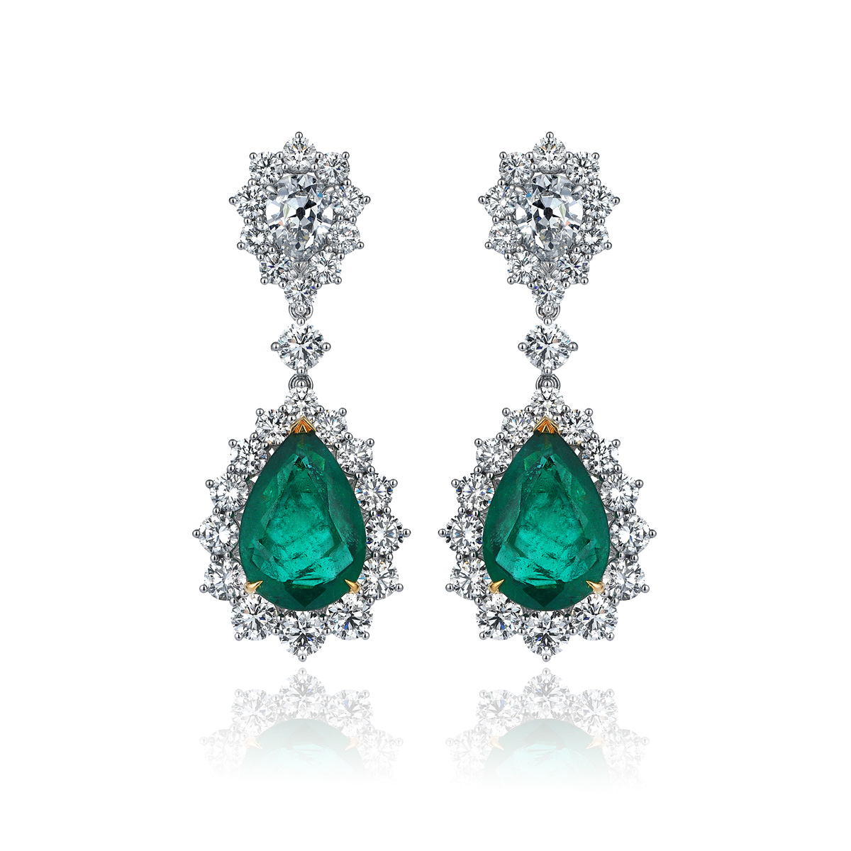 21.14 ct Diamond, Emerald Earring